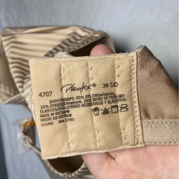 Playtex Secrets Perfectly Smooth Wireless Full Coverage Bra Pinstripe Shiny 38DD - Picture 8 of 12